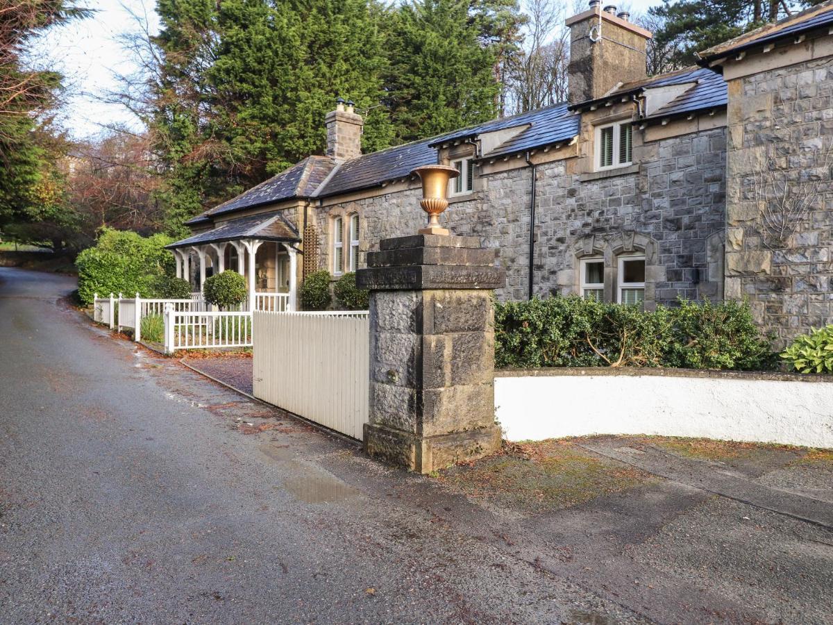 1 The Stables Villa Grange-over-Sands ภายนอก รูปภาพ